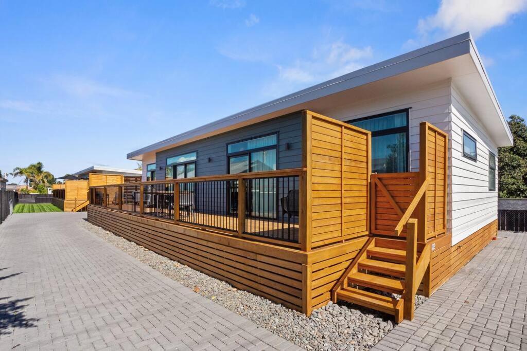 Another On Leo Waihi Exterior foto